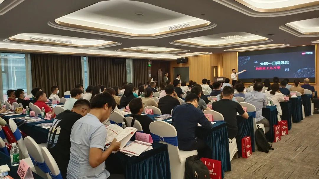 4月22日洪桥教育联展圆满举行！MBA顶尖院校与你直接对话的机会，你错过了吗？